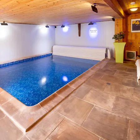 Villa A - 350 M² Avec Piscine Privee *