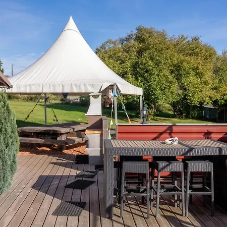 A - 350 M² Avec Piscine Privee Villa Gouttières