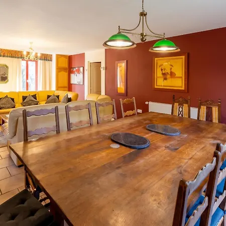 Villa A - 350 M² Avec Piscine Privee *